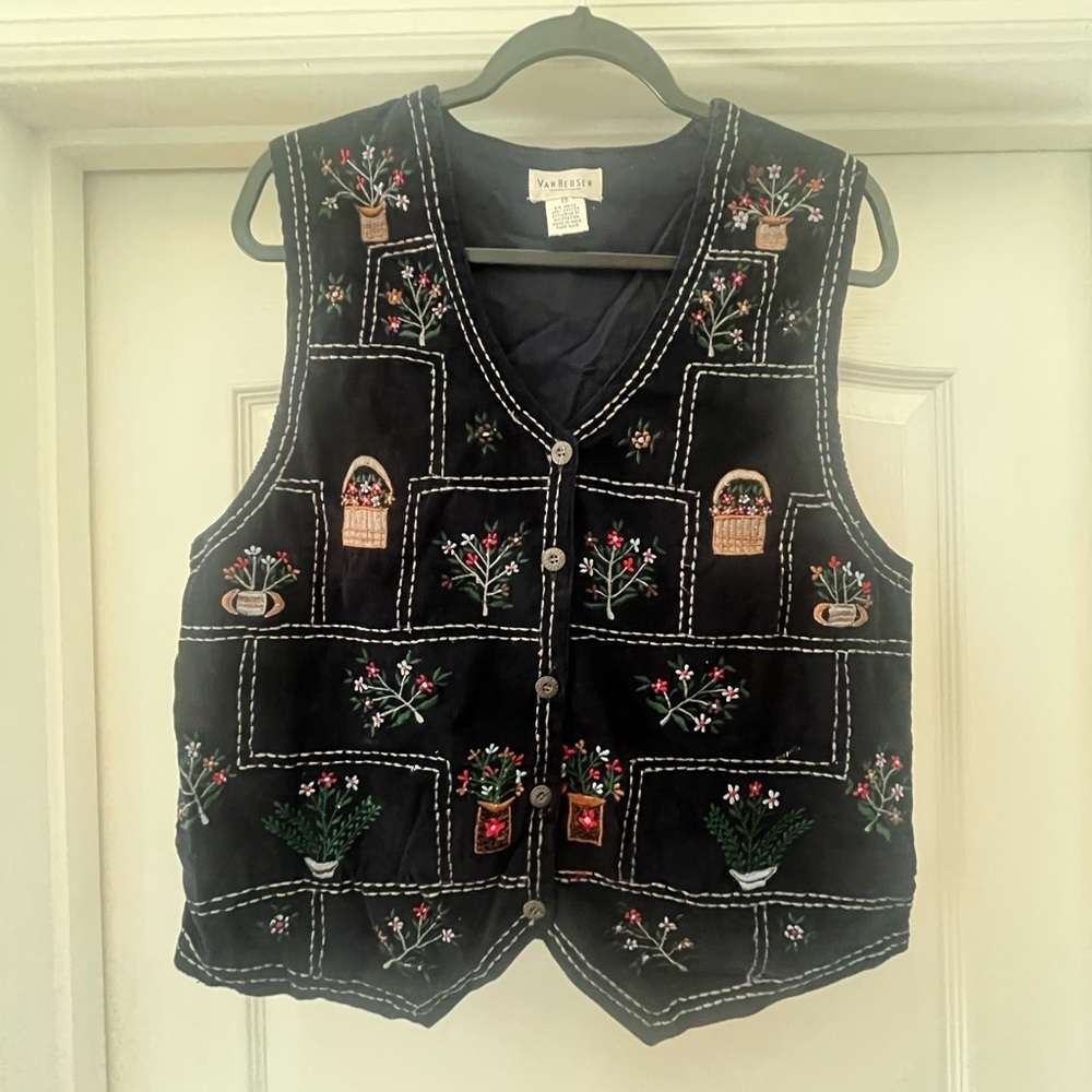 Vintage Van Heusen Corduroy Embroidered Medium Cottagecore Vest Garden Floral - Picture 2 of 15